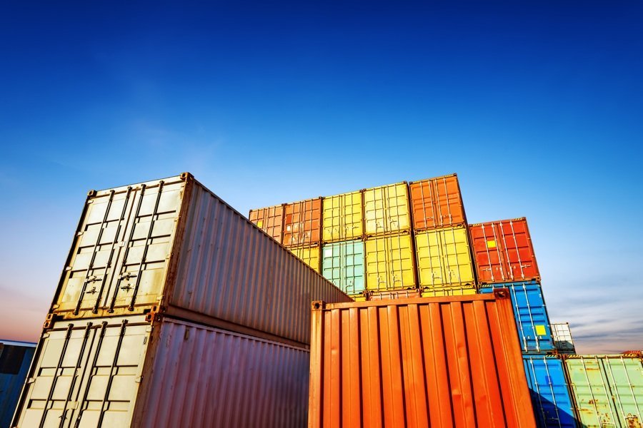 Perishable Logistics: Cold Chain on a Plane 1 Transport Logistics Management Perishable Logistics: Cold Chain on a Plane Transport Logistics Management